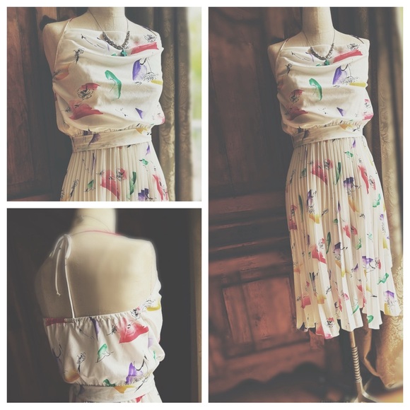 Vintage Halter Top Pleated Dress - Picture 2 of 8